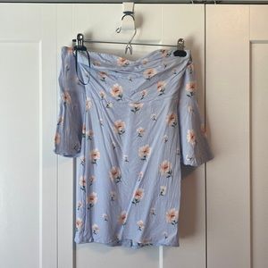 ✨ANY 2 FOR 15 ANY 3 FOR 20✨ Forever21 Blue Floral Off Shoulder Dress